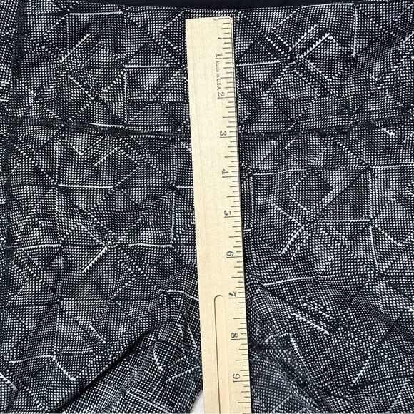 Lululemon Women’s Pace Rival Crop‎ “22” Sz 6 Alpine White Black W6ABPS Yoga - Picture 7 of 8